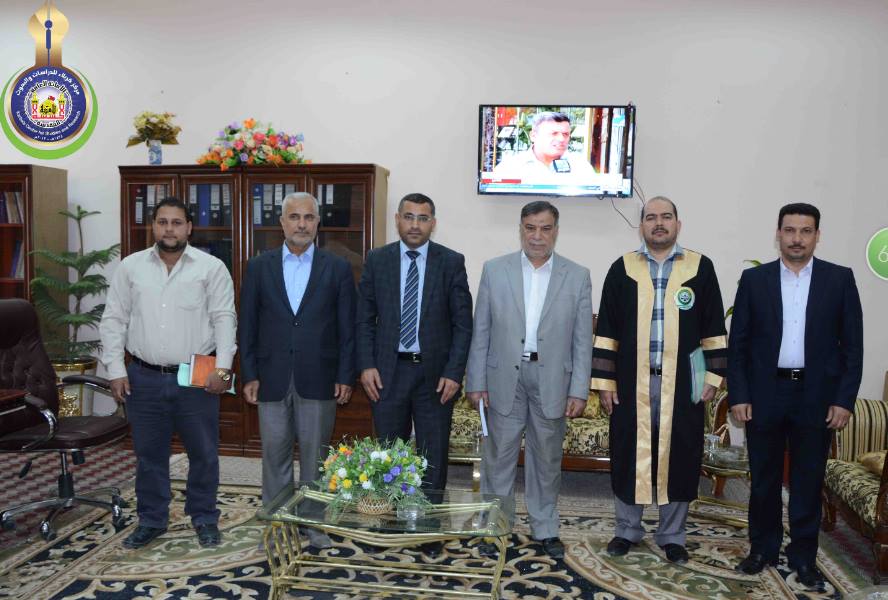 وفد من المركز يزور كلية القانون