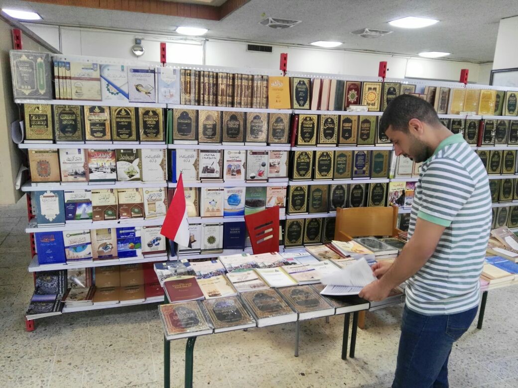 مركز كربلاء للدراسات والبحوث يشارك في معرض المكتبة المركزية بعنوان  (يوم المكتبة) في جامعة بغداد