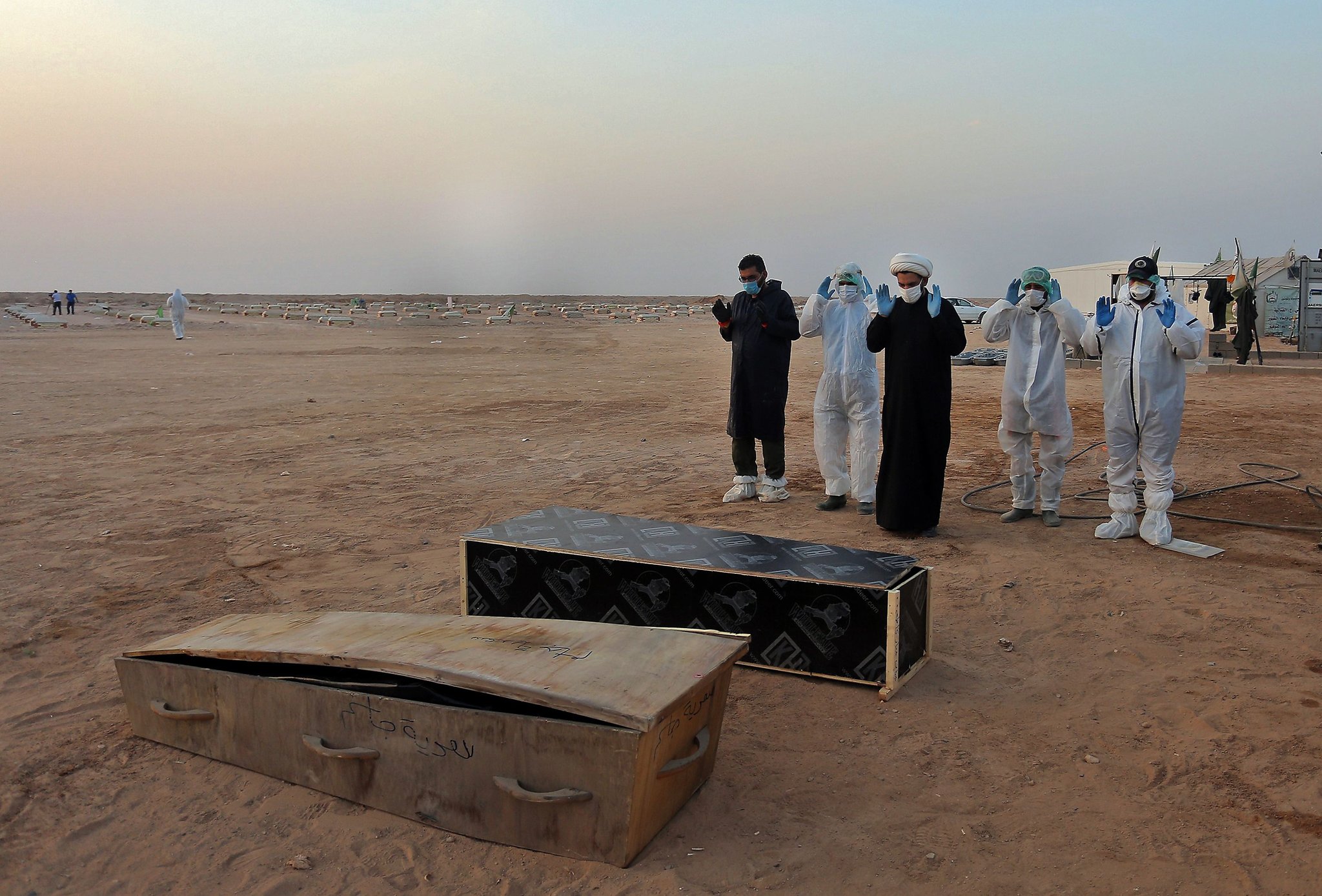 Najaf's cemetery takes Coronavirus victims where no city did