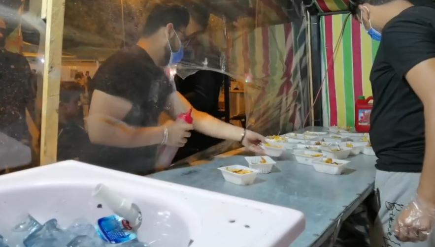 طلبة اعداديات كربلاء ينظمون موكبا لخدمة الزائرين
