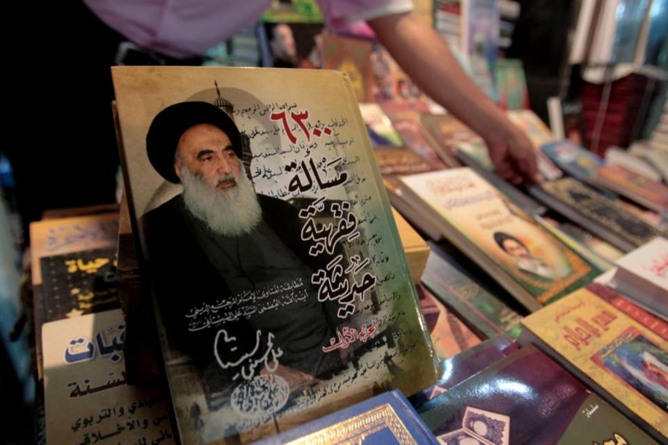 Grand Ayatollah Sistani stays neutral concerning government makeup