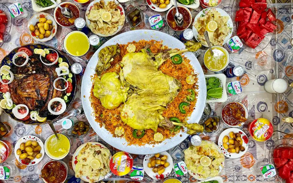 Walking across Iraq taught me the value of unfettered hospitality