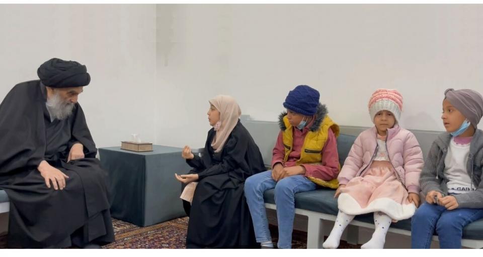 Ayatollah Al-Sistani Meets With Child Cancer Patients, Families in Karbala