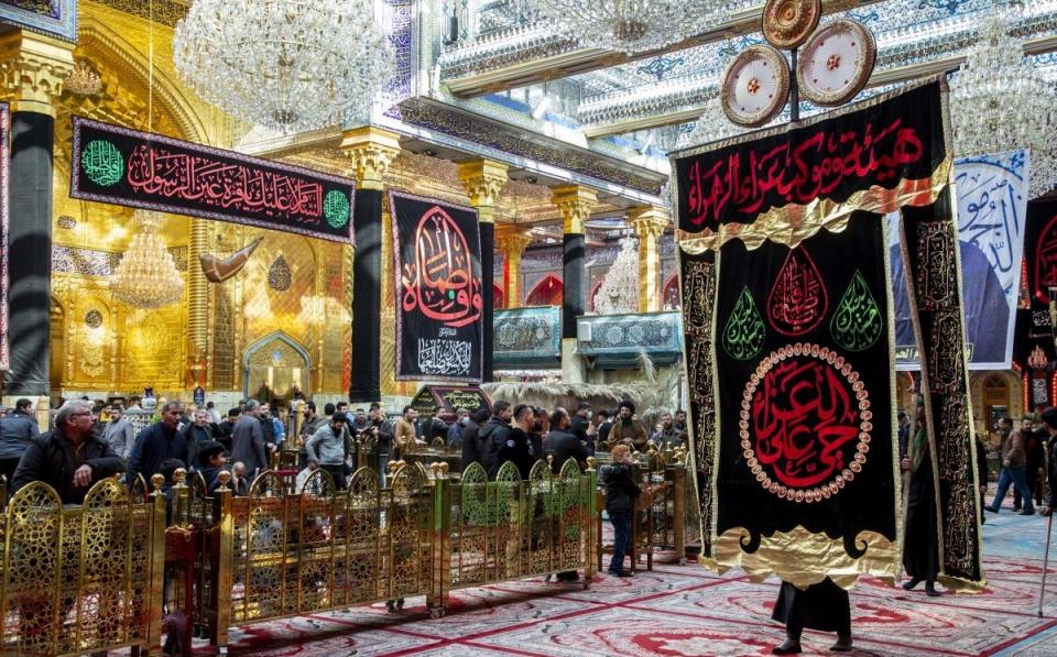 Pictures: condolence processions commemorating the martyrdom anniversary of lady Zahra in Karbala