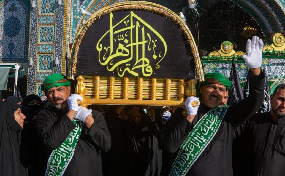 Pictures: More than 35 processions take part in the commemoration of the martyrdom of Lady Fatima (A. S.) in Karbala
