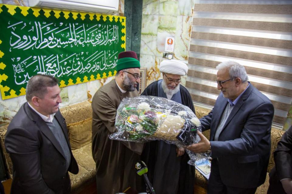 Pictures: H. E. Sheikh al-Karbalai congratulates the new Secretary-General of the Abbas Holy Shrine