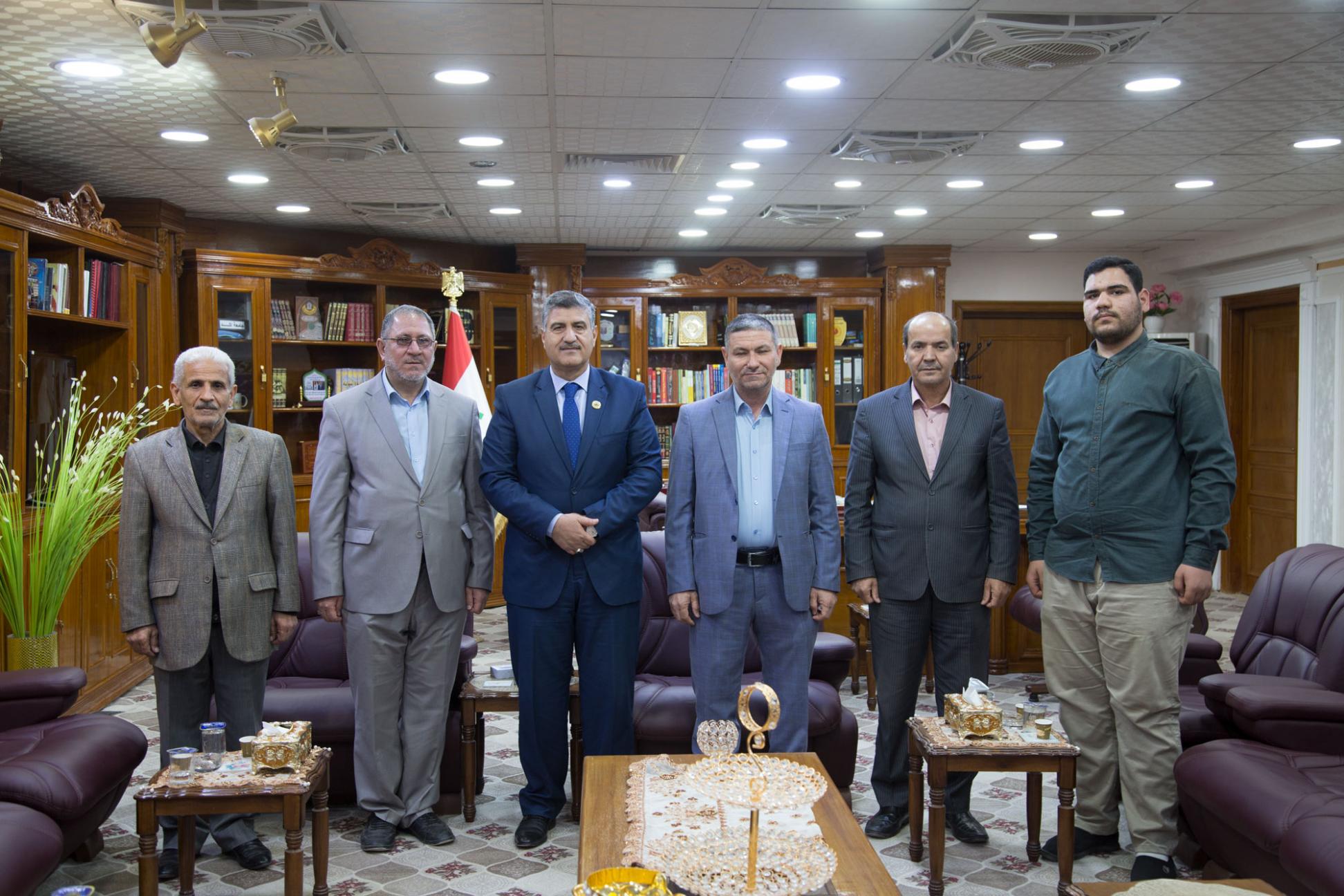 رئاسة جامعة ذي قار تستقبل وفد مركز كربلاء للدراسات والبحوث