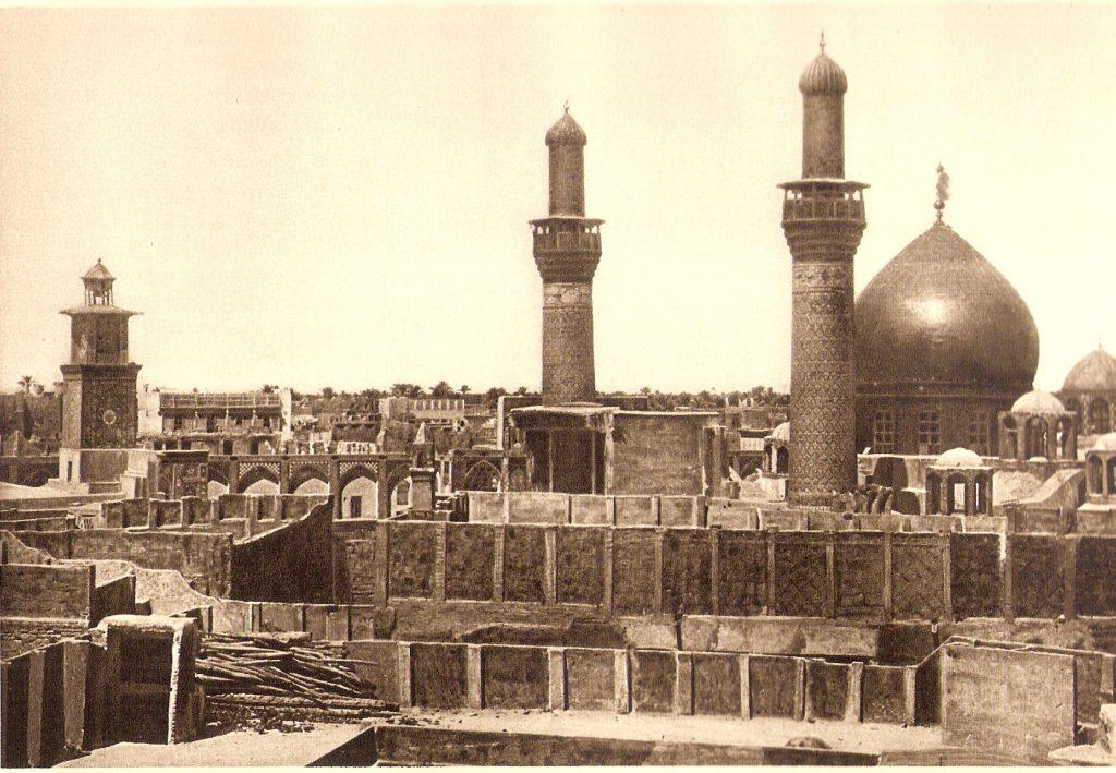 كربلائيون ابدعوا في الخط والزخرفة