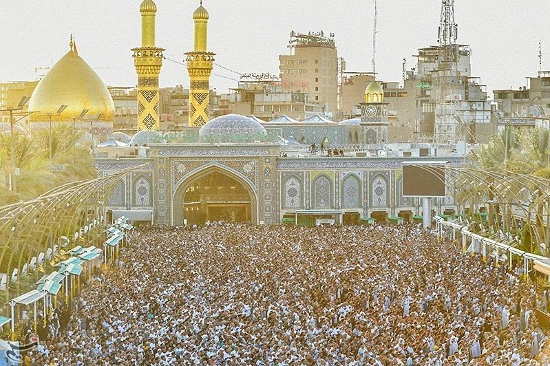 Pictures: Worshippers Attend Eid Al-Adha Prayers in Karbala
