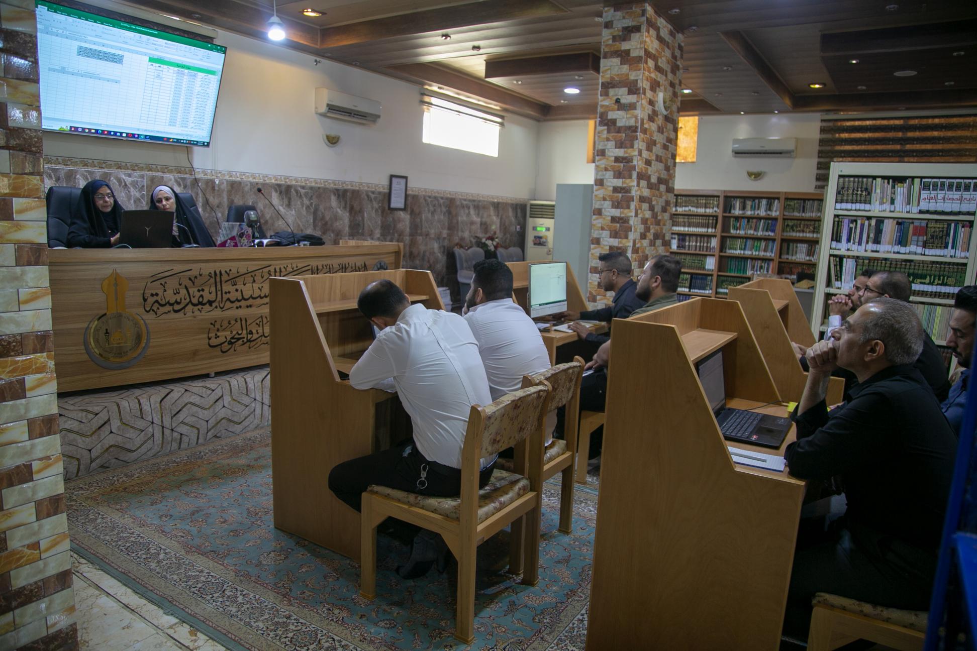 مركز كربلاء للدراسات والبحوث يختتم دورته المتقدمة في برنامج الاكسل