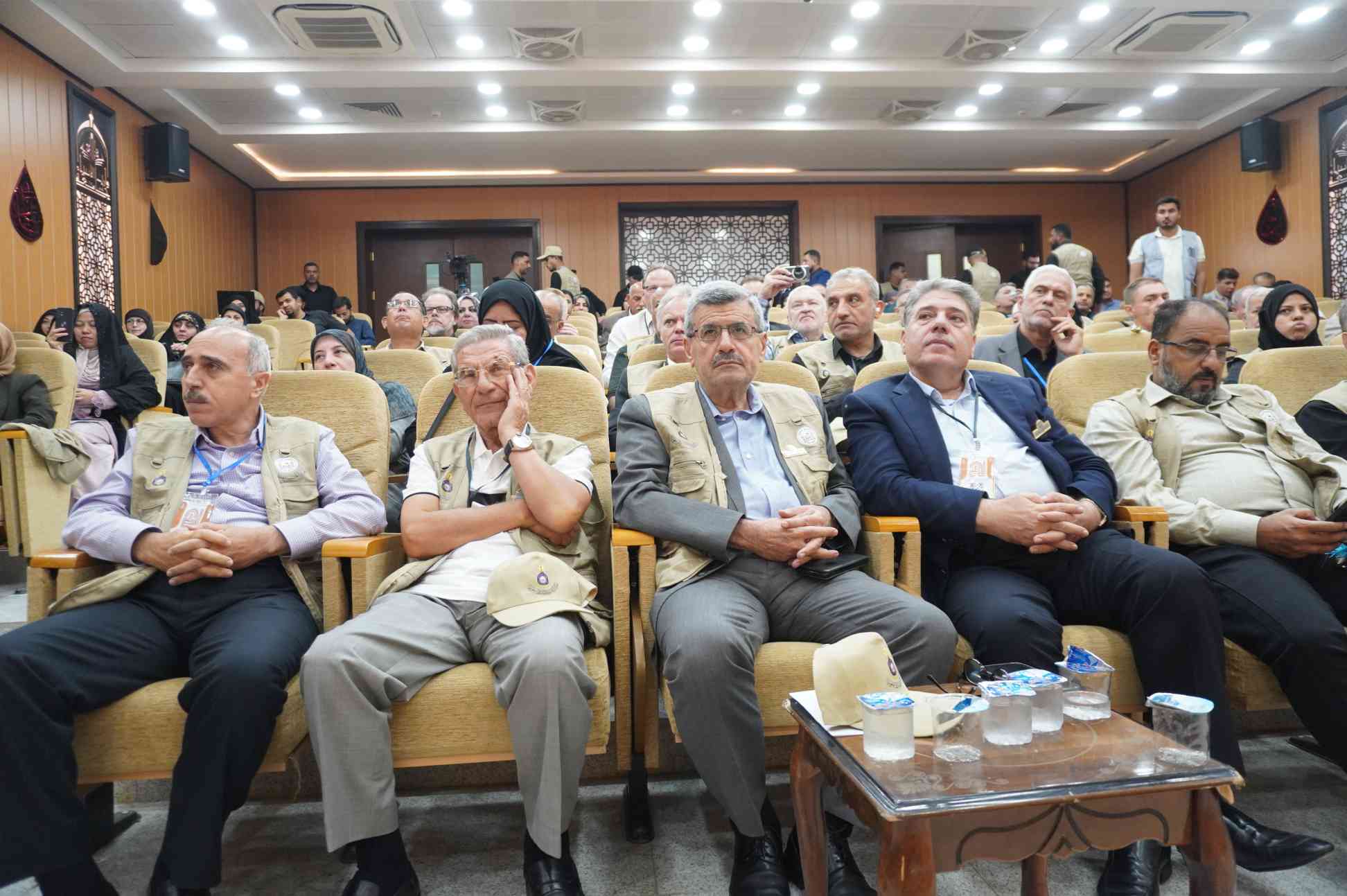 "جلسات بحثية عربية وأجنبية متميزة في المؤتمر العلمي الدولي الثامن لزيارة الأربعين "